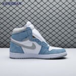 Jordan 1 Retro High OG Hyper Royal 555088 402 Unisex - Image 4