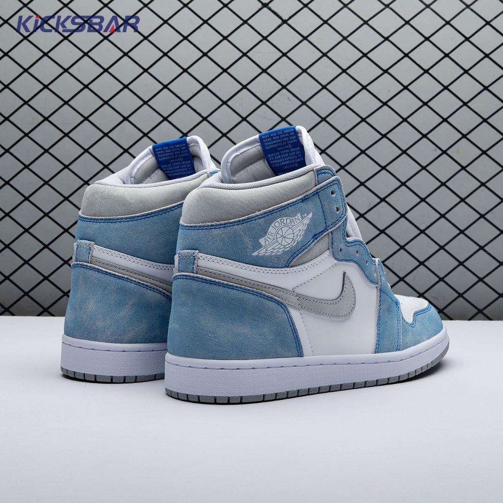 Jordan 1 Retro High OG Hyper Royal 555088 402 Unisex - Image 7