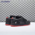 Dunk Low Pro SB 'Black Pigeon' Unisex - Image 7