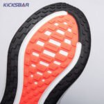 Nike Vomero Plus Extra Wide White Bright Crimson Black IH3251-100 Unisex - Image 13