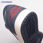 Jordan 1 Low SE Obsidian Suede IO7448-400 Unisex - Image 2