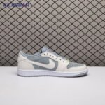 Travis Scott x Air Jordan 1 Low Men's - Image 6